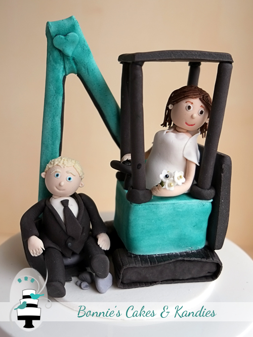 Gympie Brisbane Wedding Cake Toppers