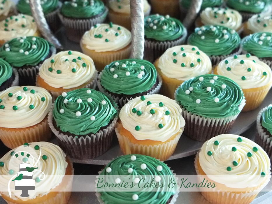 Vanilla sponge and dark chocolate mud cupcakes | Bonnie’s Cakes & Kandies