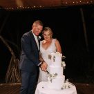 Fraser Island wedding cake Bonnies Cakes and Kandies gluten free cakes